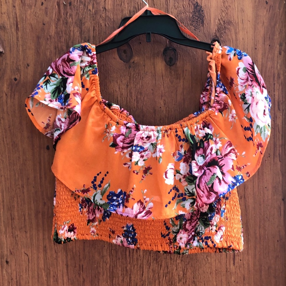 Band of Gypsies Lulu Orange Crop Top - Picture 3 of 4